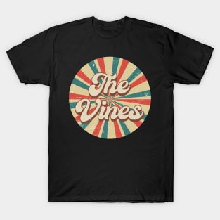 Circle Design Vines Proud Name Birthday 70s 80s 90s Styles T-Shirt